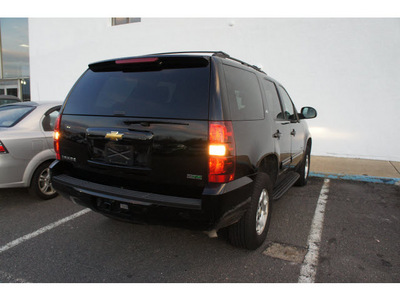 chevrolet tahoe 2011 black suv lt flex fuel 8 cylinders 4 wheel drive automatic 07712