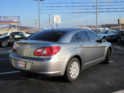 chrysler sebring 2007 silver sedan gasoline 4 cylinders front wheel drive automatic 46410