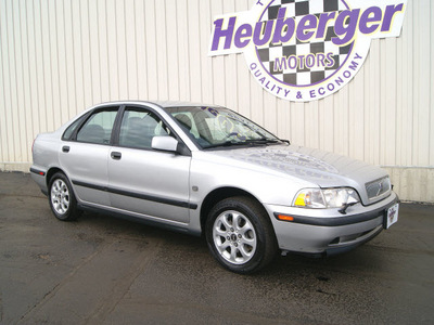 volvo s40 2000 silver sedan gasoline 4 cylinders front wheel drive automatic 80905