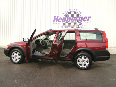 volvo xc70 2005 ruby red wagon gasoline 5 cylinders all whee drive automatic 80905