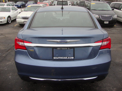 chrysler 200 2011 lt  blue sedan touring flex fuel 6 cylinders front wheel drive automatic with overdrive 60443