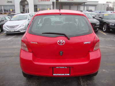 toyota yaris 2007 red hatchback liftback gasoline 4 cylinders front wheel drive automatic with overdrive 60443