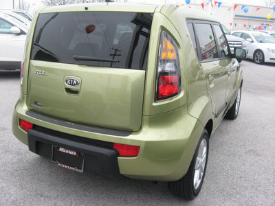 kia soul 2010 green hatchback gasoline 4 cylinders front wheel drive automatic with overdrive 45840