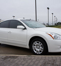 nissan altima 2011 white sedan 2 5 s gasoline 4 cylinders front wheel drive automatic 76018