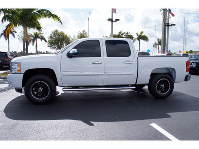 chevrolet silverado 1500 2011 white lt flex fuel 8 cylinders 2 wheel drive automatic 33177