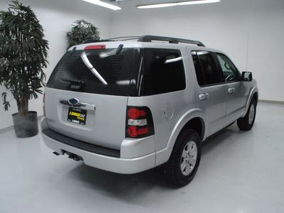 ford explorer 2010 silver suv xlt gasoline 6 cylinders 2 wheel drive automatic 91731