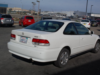 honda civic 2000 white coupe ex gasoline 4 cylinders front wheel drive 5 speed manual 93955