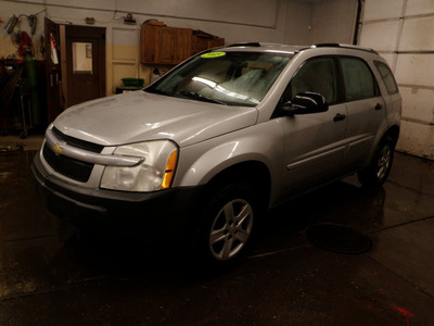 chevrolet equinox 2005 silver suv ls gasoline 6 cylinders front wheel drive automatic 14224