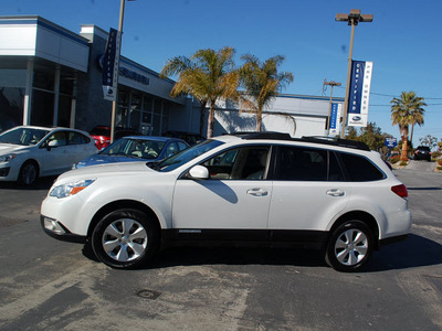 subaru outback 2011 white wagon 3 6r limited gasoline 6 cylinders all whee drive automatic 94063