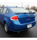 ford focus 2010 blue sedan se gasoline 4 cylinders front wheel drive automatic 98632