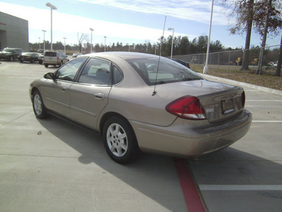 ford taurus 2005 gold sedan se gasoline 6 cylinders front wheel drive automatic 75503