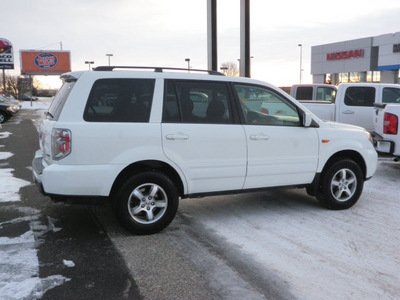 honda pilot 2006 white suv ex 4wd gasoline 6 cylinders all whee drive automatic 56001
