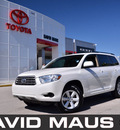 toyota highlander 2010 white suv gasoline 4 cylinders front wheel drive automatic 32771