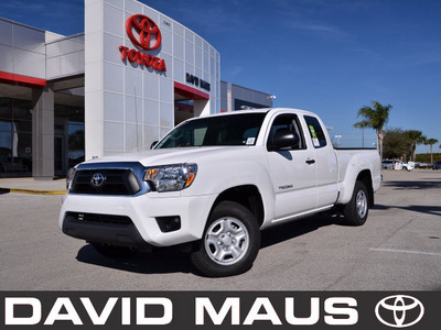 toyota tacoma 2012 white gasoline 4 cylinders 2 wheel drive automatic 32771