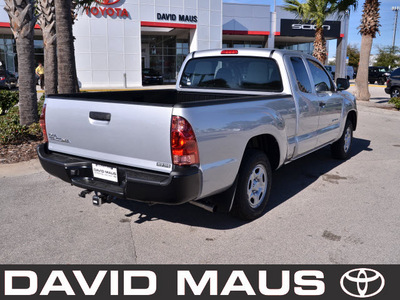 toyota tacoma 2012 silver gasoline 4 cylinders 2 wheel drive manual 32771