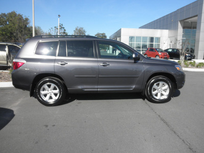 toyota highlander 2010 gray suv se gasoline 6 cylinders front wheel drive automatic 34788