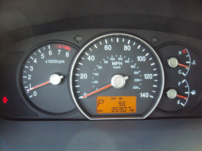 kia rondo 2008 black wagon lx gasoline 4 cylinders front wheel drive automatic 32901