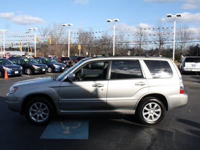 subaru forester 2007 urban gray suv 2 5 x premium package gasoline 4 cylinders all whee drive automatic 07701