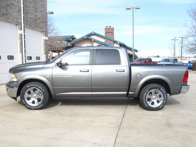 ram ram pickup 1500 2012 mineral gray metall laramie gasoline 8 cylinders 4 wheel drive automatic 80301