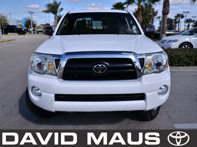 toyota tacoma 2008 white prerunner sr5 gasoline 6 cylinders 2 wheel drive automatic 32771