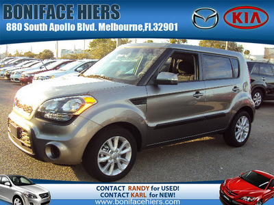 kia soul 2012 lt  gray hatchback 4 cylinders front wheel drive automatic 32901