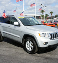 jeep grand cherokee 2011 suv gasoline 6 cylinders 2 wheel drive 5 speed automatic 33021