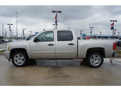 chevrolet silverado 1500 2009 silver lt gasoline 8 cylinders 2 wheel drive automatic 77090