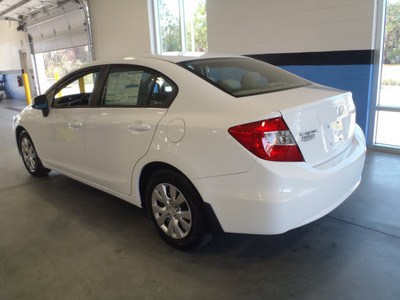 honda civic 2012 white sedan lx gasoline 4 cylinders front wheel drive automatic 28557