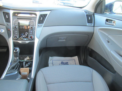 hyundai sonata 2011 blue sedan se gasoline 4 cylinders front wheel drive automatic 28805