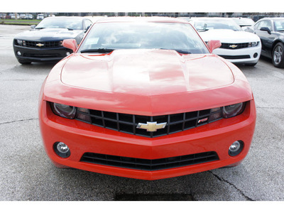 chevrolet camaro 2012 orange coupe gasoline 6 cylinders rear wheel drive 6 spd auto onstar,1 yr safe and snd 77090