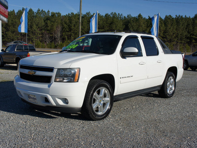 chevrolet avalanche 2007 white suv lt 1500 flex fuel 8 cylinders 4 wheel drive automatic 27569