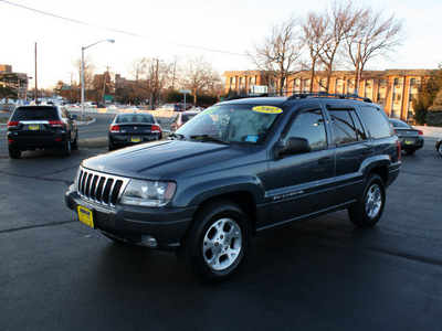 jeep grand cherokee 2002 blue suv sport gasoline 6 cylinders 4 wheel drive automatic with overdrive 07730