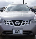 nissan rogue 2011 lt  gray gasoline 4 cylinders front wheel drive automatic with overdrive 76018
