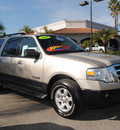ford expedition el 2007 gold suv xlt gasoline 8 cylinders rear wheel drive automatic 91010