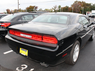 dodge challenger 2012 black coupe sxt flex fuel v6 rear wheel drive automatic 07730