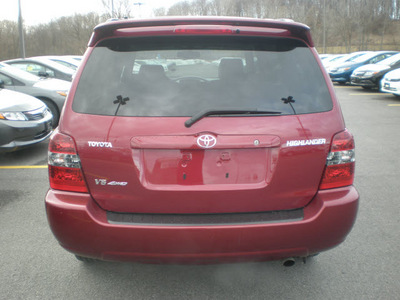 toyota highlander 2004 maroon suv gasoline 6 cylinders all whee drive automatic with overdrive 13502