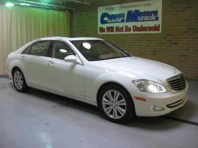 mercedes benz s class 2009 white sedan s550 gasoline 8 cylinders rear wheel drive automatic 44883