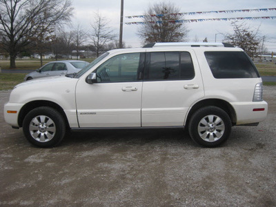 mercury mountaineer 2007 off white suv premier gasoline 6 cylinders all whee drive automatic with overdrive 62863