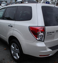 subaru forester 2010 white suv 2 5x premium gasoline 4 cylinders all whee drive automatic 94063