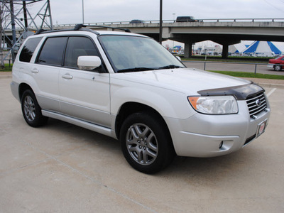 subaru forester 2007 white suv 2 5 x l l bean edition awd gasoline 4 cylinders all whee drive automatic 75228