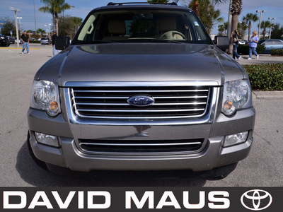 ford explorer 2008 silver suv xlt gasoline 6 cylinders 2 wheel drive automatic 32771