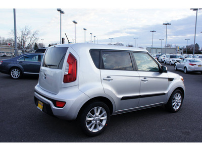 kia soul 2012 silver hatchback soul gasoline 4 cylinders front wheel drive automatic 99336