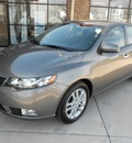 kia forte 5 door 2012 lt  gray hatchback ex gasoline 4 cylinders front wheel drive 6 speed automatic 43228