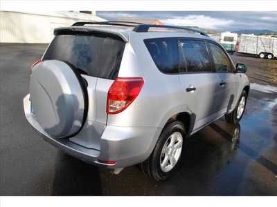 toyota rav4 2007 silver suv gasoline 4 cylinders front wheel drive automatic 98226