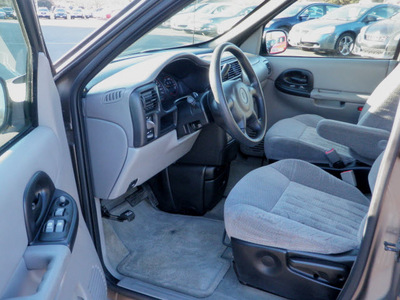 pontiac montana 2003 beige van gasoline 6 cylinders front wheel drive automatic 55124