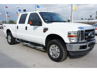 ford f 250 super duty 2008 white xlt diesel 8 cylinders 4 wheel drive automatic 77388