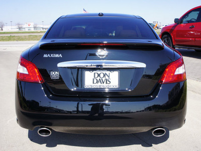nissan maxima 2011 black sedan 3 5 sv gasoline 6 cylinders front wheel drive automatic 76018