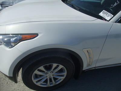 infiniti fx35