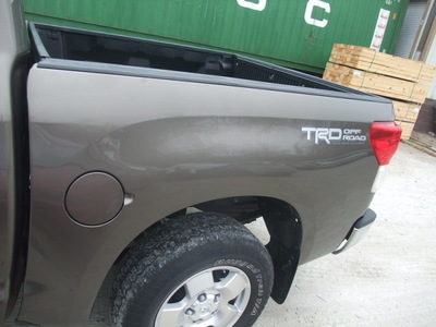 toyota tundra