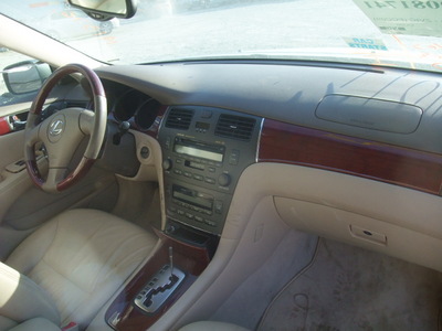 lexus es 300